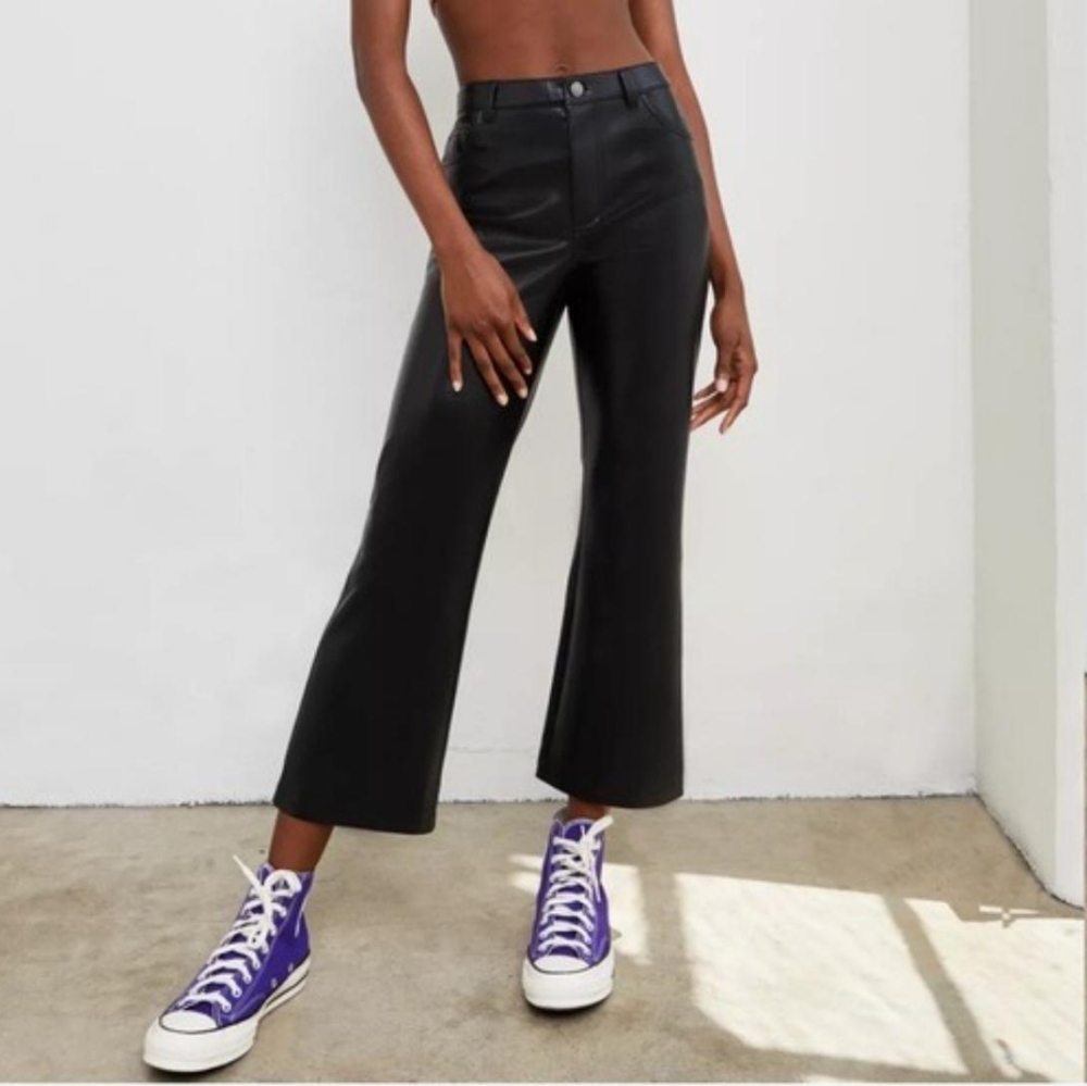 Aritzia Sunday Best Gabby Vegan Leather Black Pant Size 4